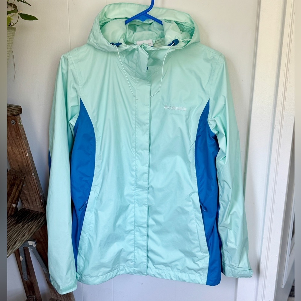 🦋 Columbia Women’s Windbreaker Jacket ✨ Size S 🤍